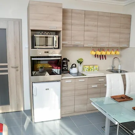 Flamingo Apartman דירה